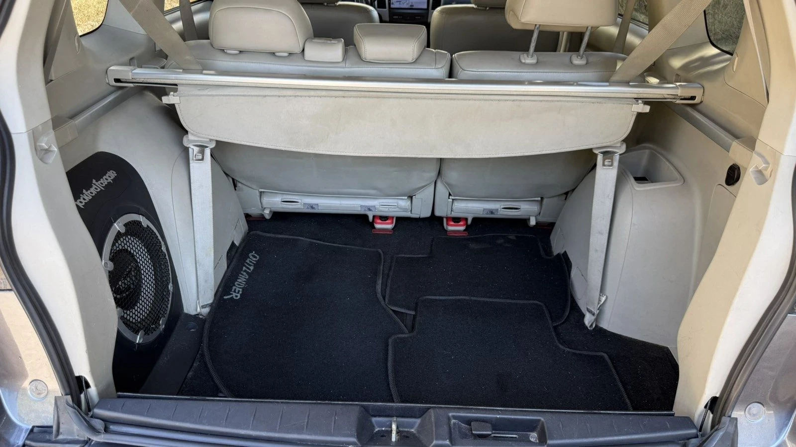 Mitsubishi Outlander 2.2 DID 156, снимка 14 - Автомобили и джипове - 55737812