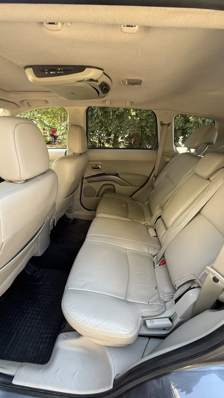 Mitsubishi Outlander 2.2 DID 156, снимка 9 - Автомобили и джипове - 55737812