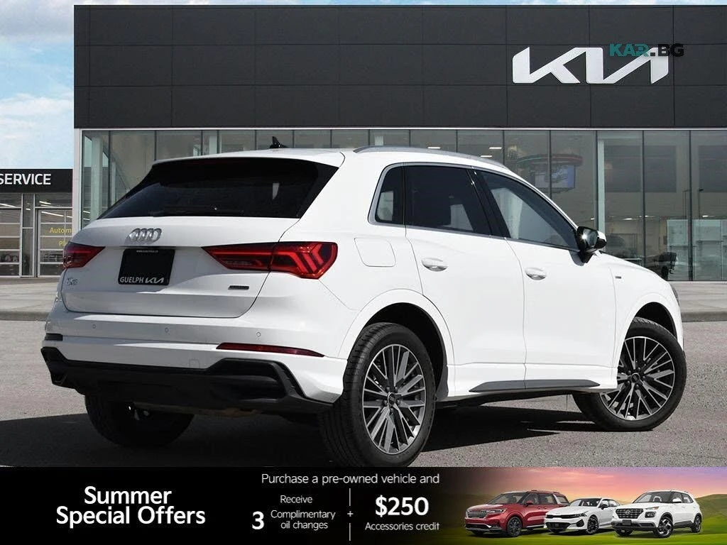 Audi Q3 Premium Plus * S Line * АвтоКредит * (ЦЕНА ДО БГ), снимка 3 - Автомобили и джипове - 56043696