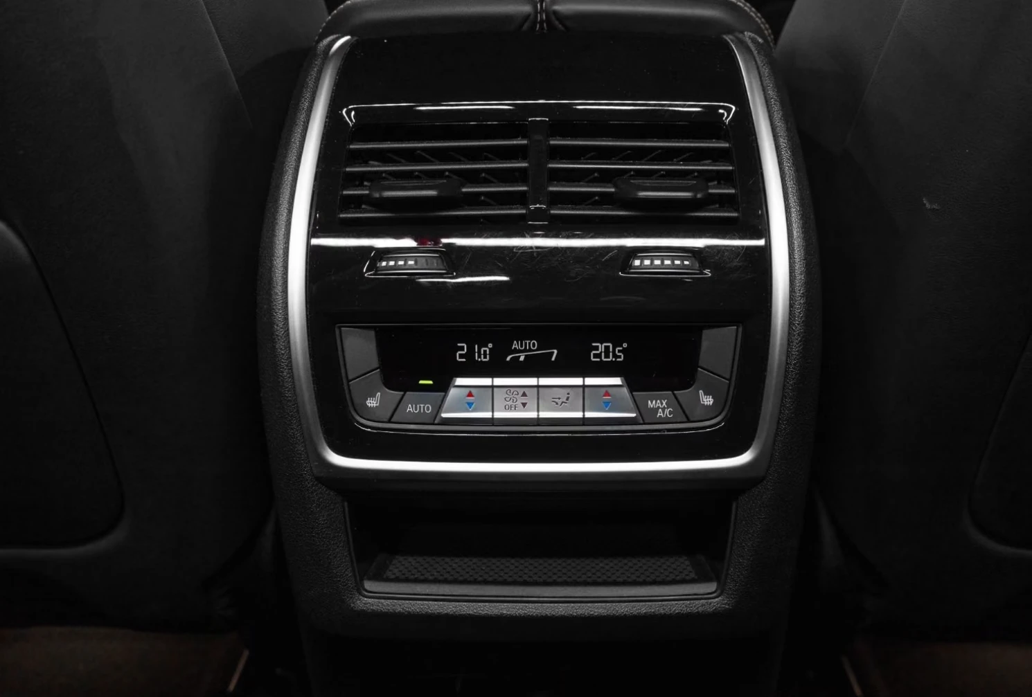 BMW X6 M COMPETITION* B&W* 360* CARBON* PANO* ����������* | Mobile.bg � ����������� 16