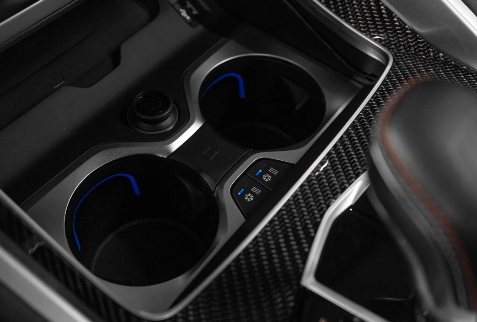 BMW X6 M COMPETITION* B&W* 360* CARBON* PANO* ����������* | Mobile.bg � ����������� 12