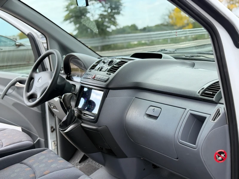 Mercedes-Benz Vito 130ps* 4X4* АВТОМАТ* НАВИ* 219.000км* LONG* ТЕГЛИЧ, снимка 8 - Бусове и автобуси - 52028073