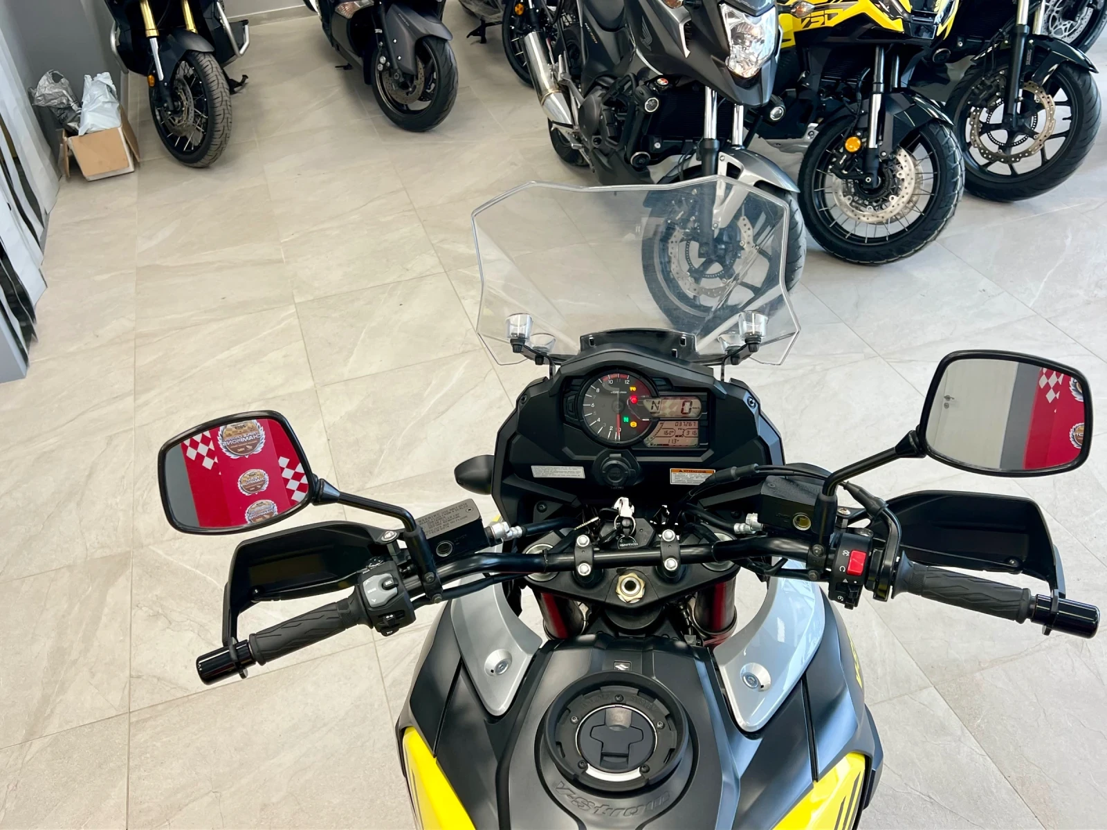 Suzuki V-strom 1000i ABS TCS 2017 - изображение 8