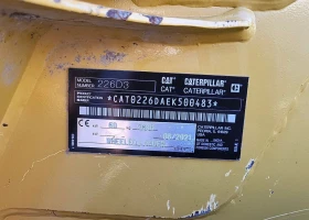 Челен товарач Caterpillar 226 D3 , снимка 5