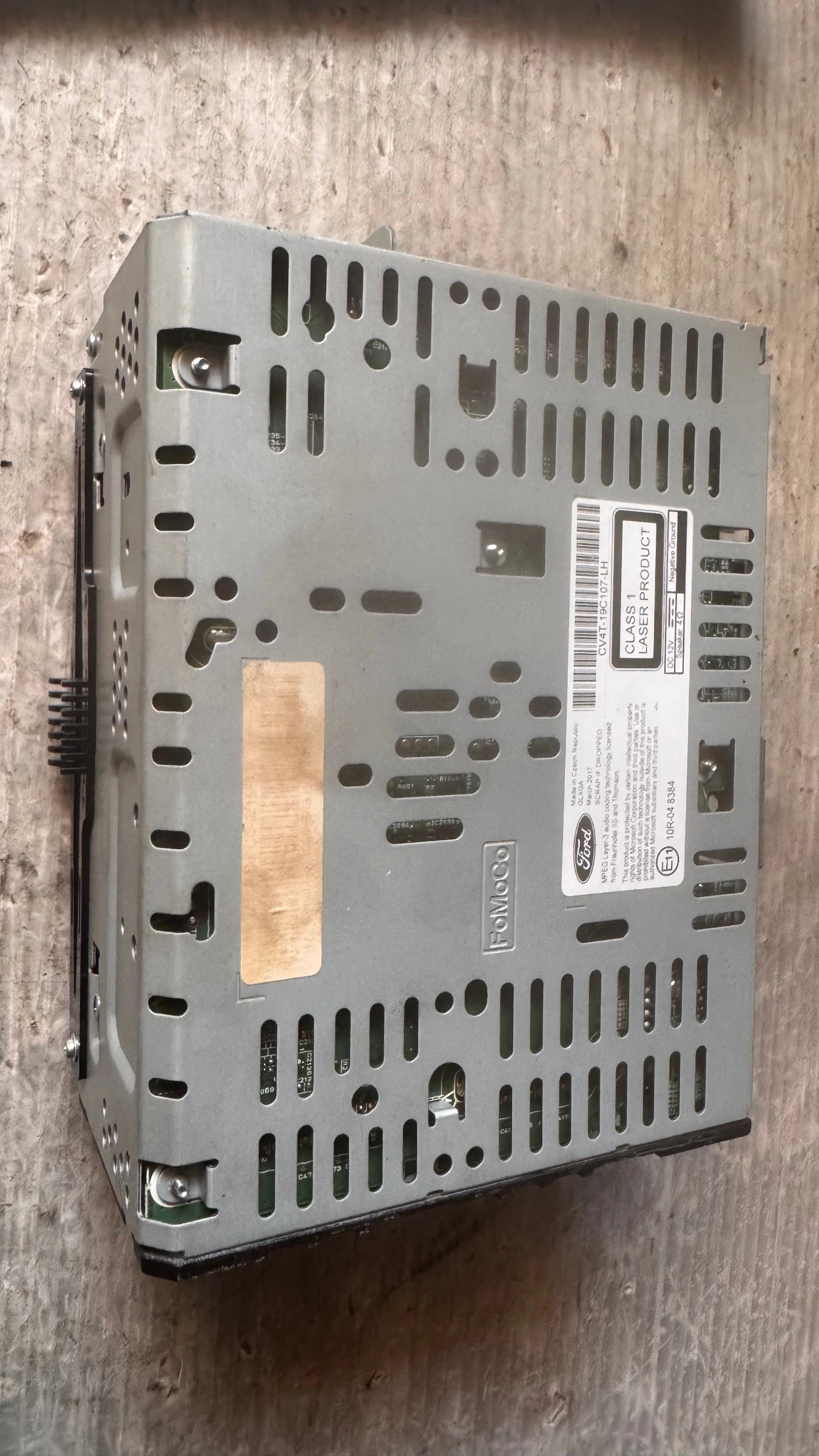 ���������� ����� / GPS � ����� ������� �� Ford Kuga 2017 - 10R-048384 /  CV4T-19C107-LH | Mobile.bg � ����������� 2