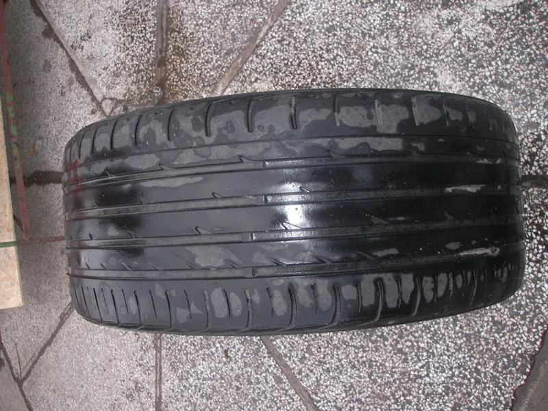 Гуми Летни 255/35R20, снимка 3 - Гуми и джанти - 49504458