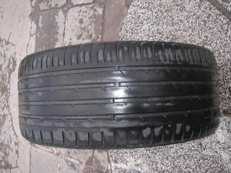 Гуми Летни 255/35R20, снимка 4 - Гуми и джанти - 47404204