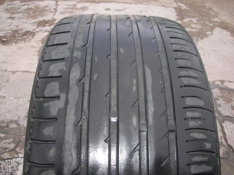 Гуми Летни 255/35R20, снимка 6 - Гуми и джанти - 49504458