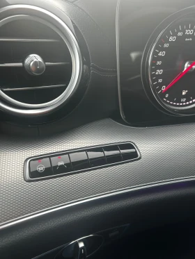 Mercedes-Benz E 220 AMG Line, снимка 13