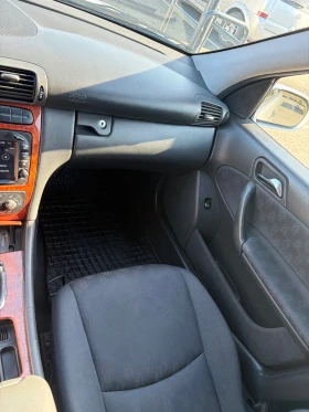 Mercedes-Benz C 180 компресор, снимка 15