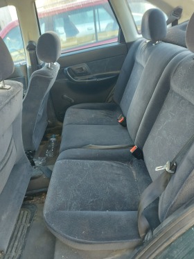 Seat Cordoba, снимка 8 - Автомобили и джипове - 44189040