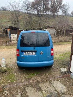 VW Caddy 1.6TDI, снимка 2