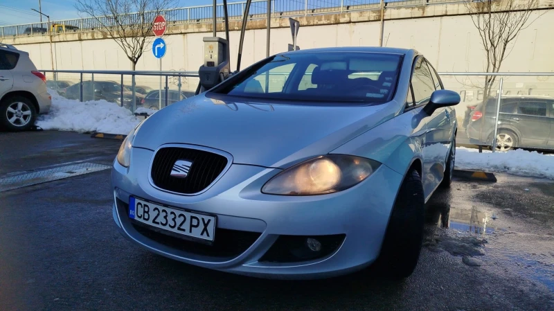 Seat Leon TSI Бензин 2008г., снимка 3 - Автомобили и джипове - 48585555