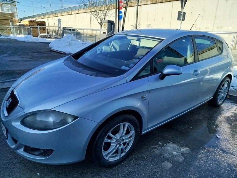 Seat Leon TSI Бензин 2008г., снимка 2 - Автомобили и джипове - 48585555