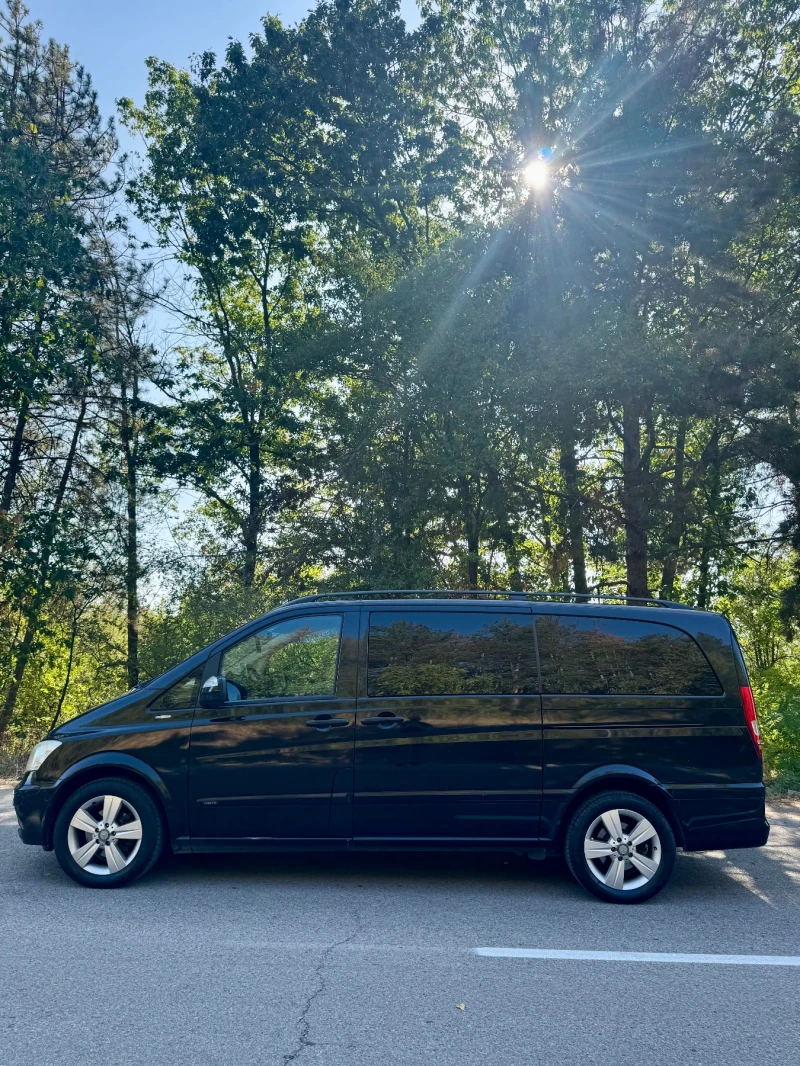 Mercedes-Benz Viano V220, снимка 9 - Автомобили и джипове - 52542498