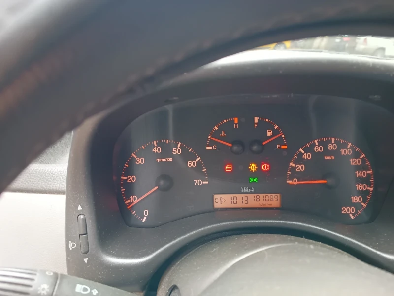 Fiat Punto, снимка 8 - Автомобили и джипове - 51998825