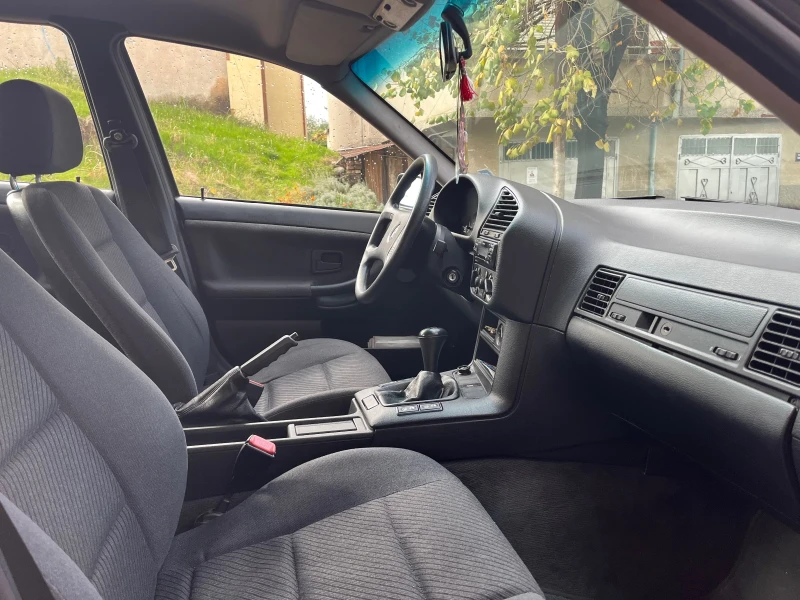 BMW 320, снимка 8 - Автомобили и джипове - 52199187