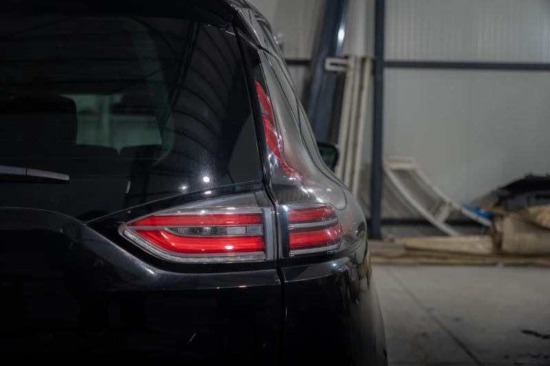 Renault Espace 7 местен, снимка 5 - Автомобили и джипове - 52366978