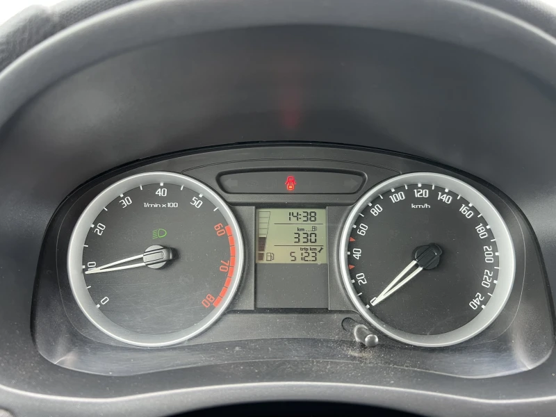 Skoda Roomster 1.2, снимка 8 - Автомобили и джипове - 53340452