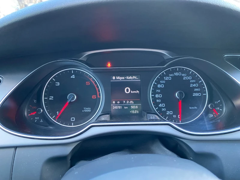 Audi A4 S-LINE, снимка 11 - Автомобили и джипове - 53395142