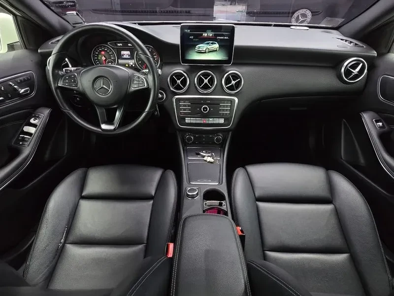 Mercedes-Benz A 200 2.0, снимка 7 - Автомобили и джипове - 54279029