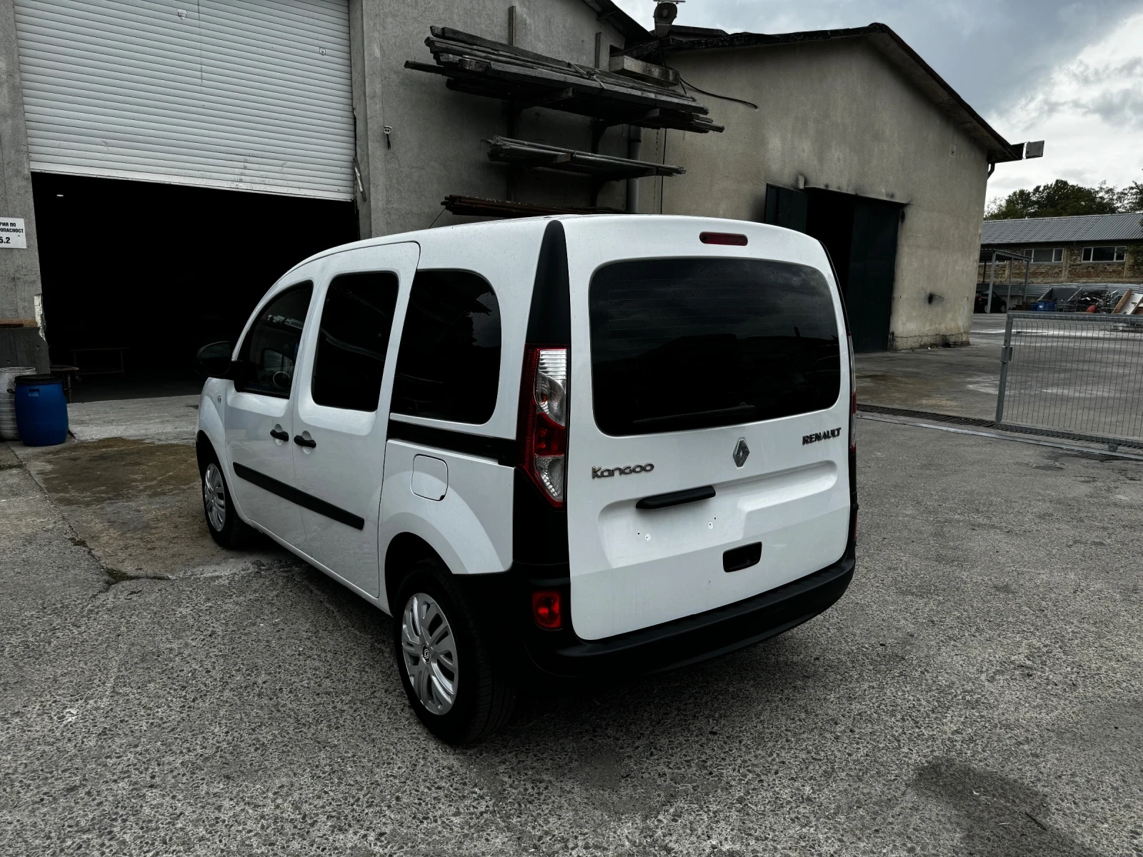 Renault Kangoo 1.5 DCI НОВ ВНОС - изображение 7