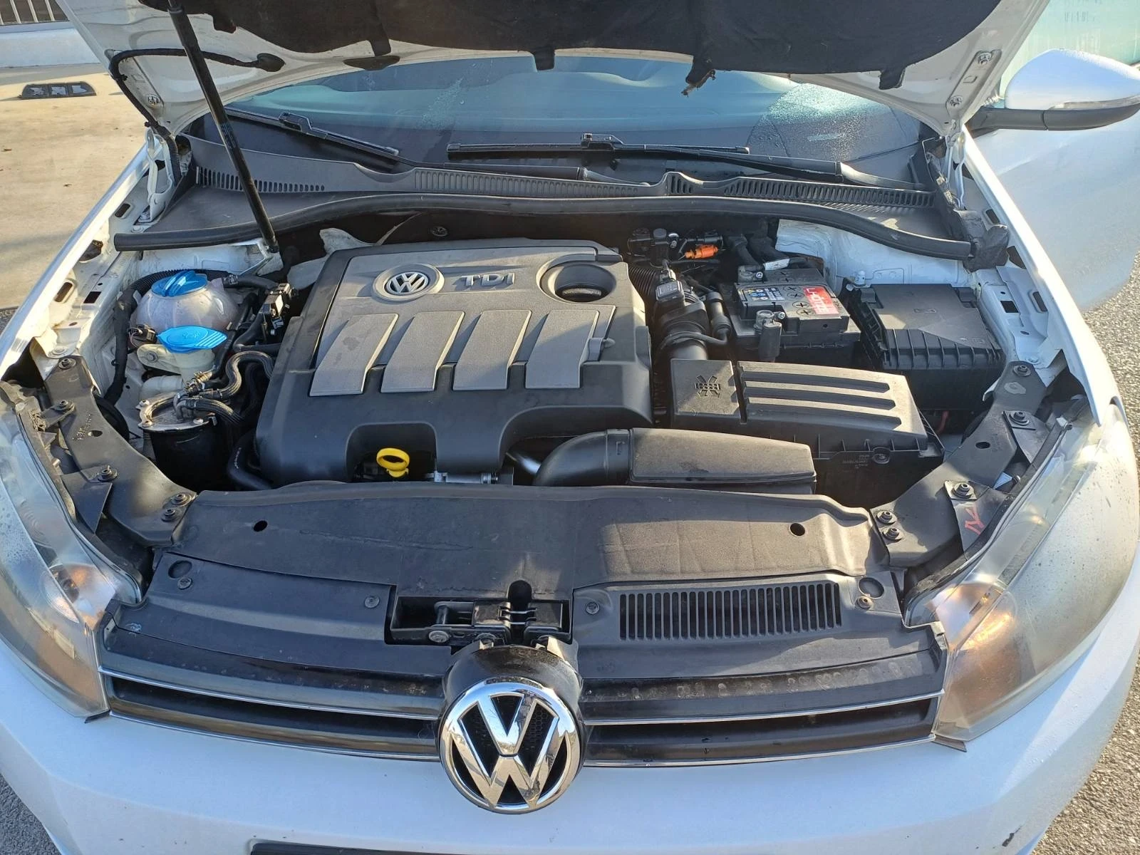 VW Golf 1.6TDI | Mobile.bg — изображение 11