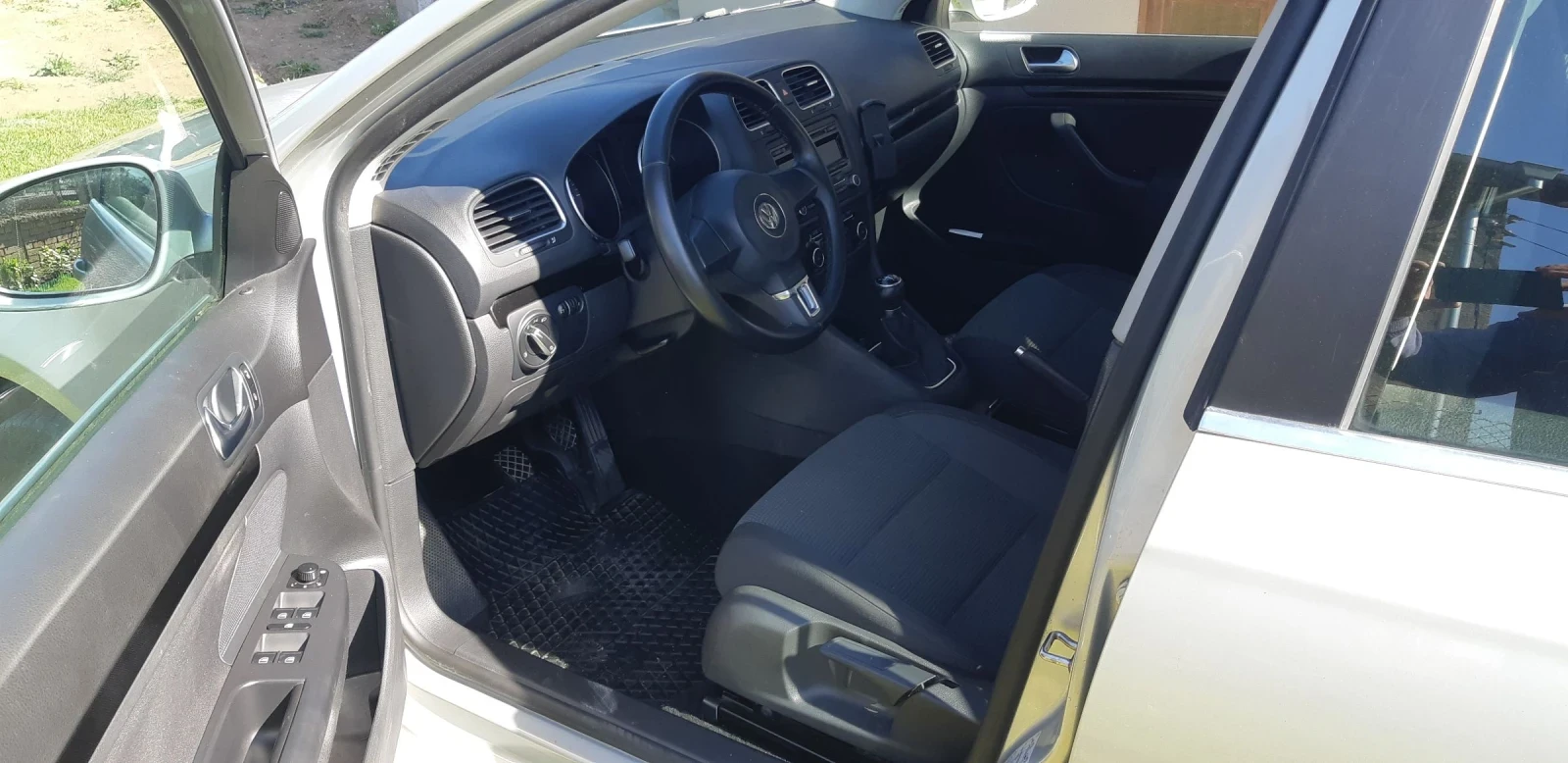 VW Golf 1.6 TDI 105 кс - изображение 7