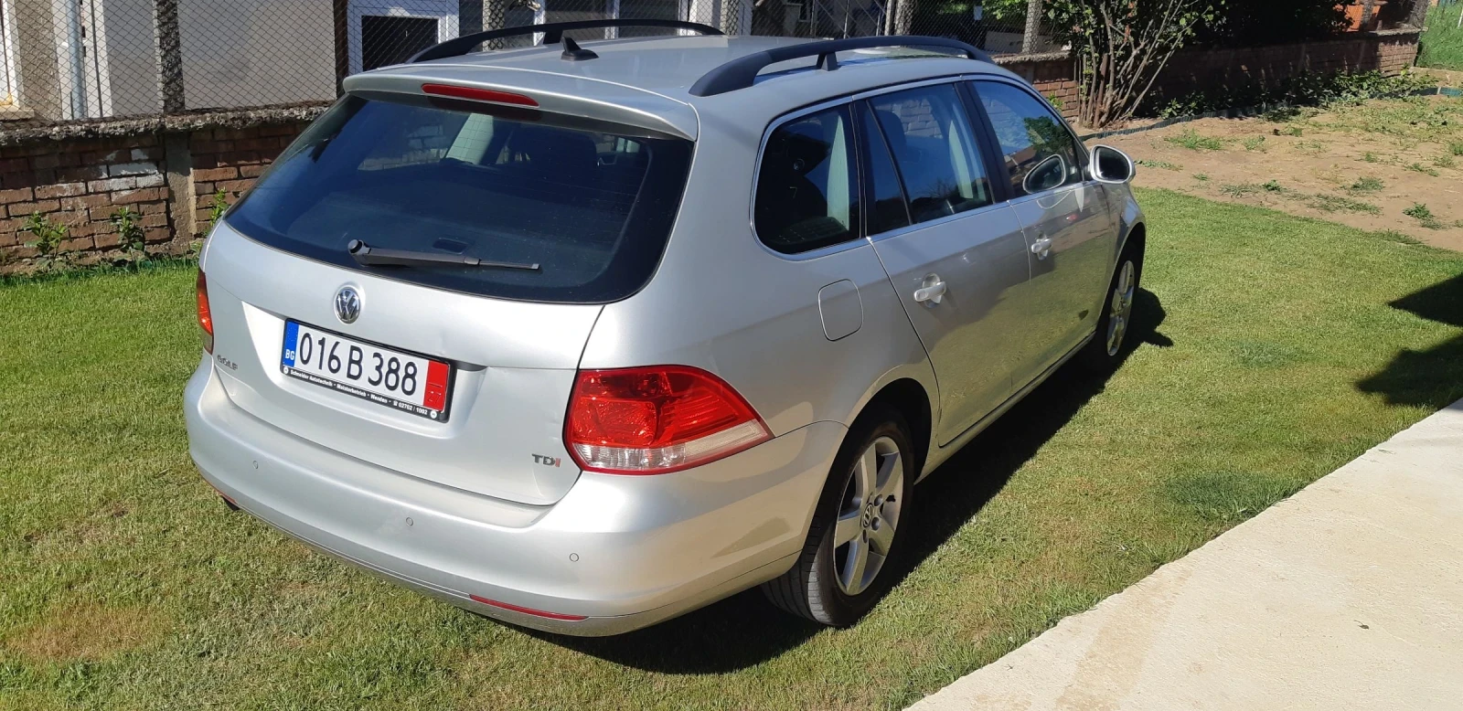 VW Golf 1.6 TDI 105 кс - изображение 5
