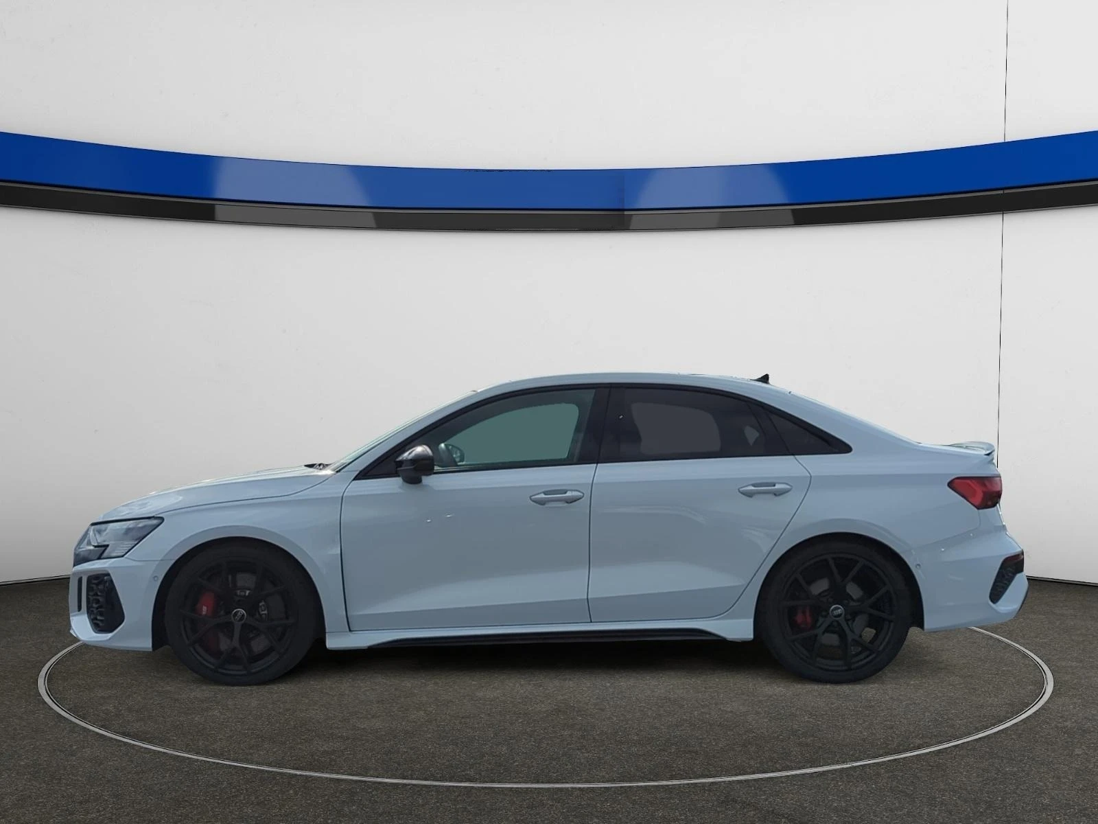 Audi Rs3 2.5 TFSI/ DYNAMIC/ MATRIX/ B&O/ BLACK OPTIC/ PANO/ - изображение 5