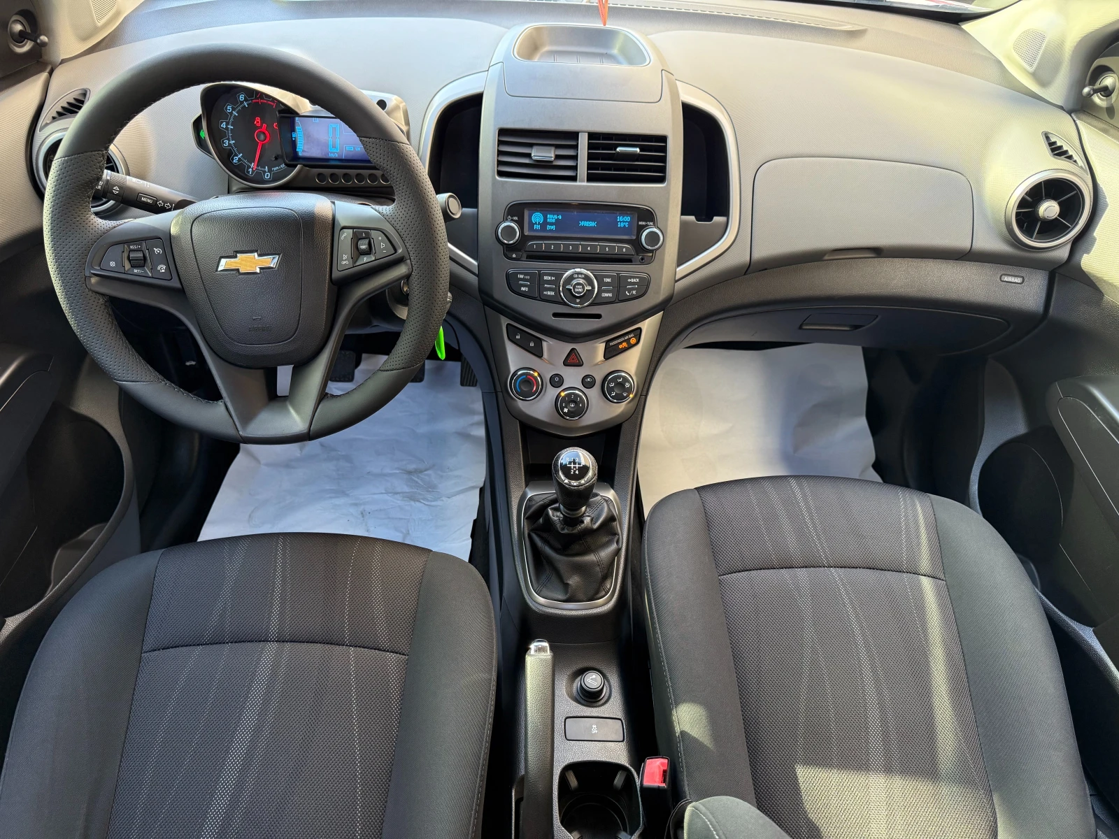 Chevrolet Aveo 6 МЕСЕЦА ГАРАНЦИЯ/1.2i 86к.с. Facelift/Седан - изображение 9