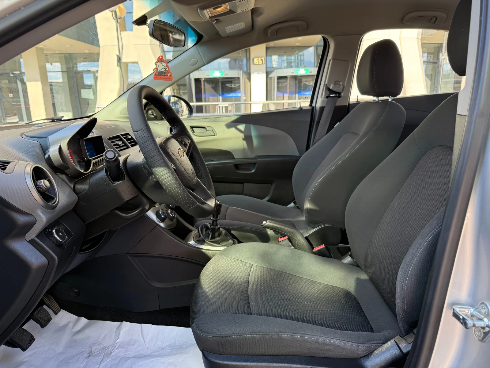Chevrolet Aveo 6 МЕСЕЦА ГАРАНЦИЯ/1.2i 86к.с. Facelift/Седан - изображение 7