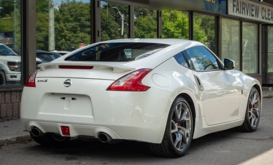 Nissan 370Z Coupe * АвтоКредит* (ЦЕНА ДО БГ) - изображение 6