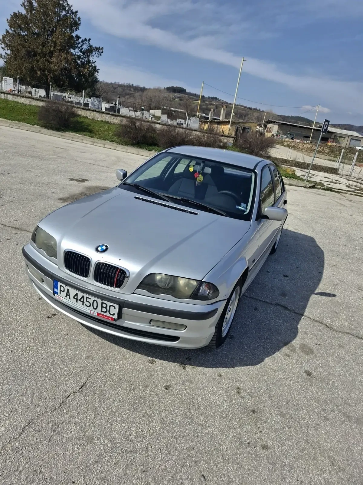 BMW 320