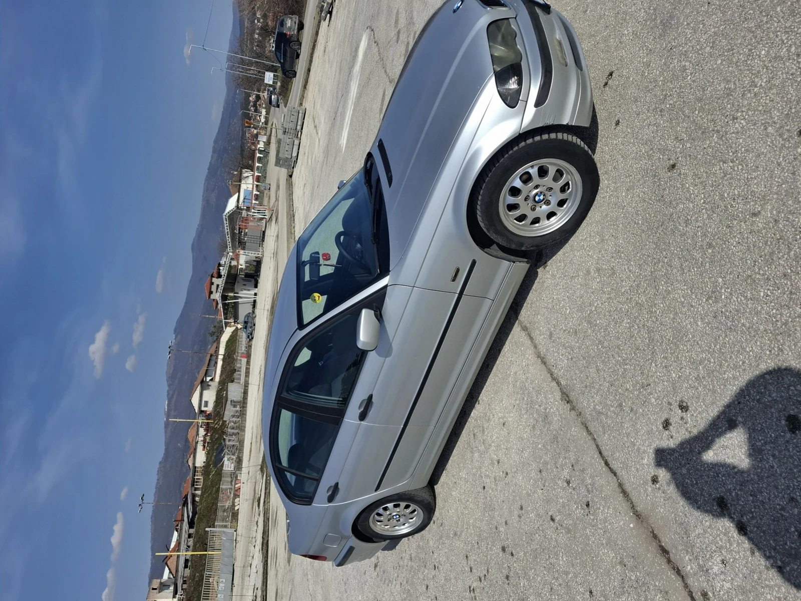 BMW 320, снимка 5 - Автомобили и джипове - 53705454