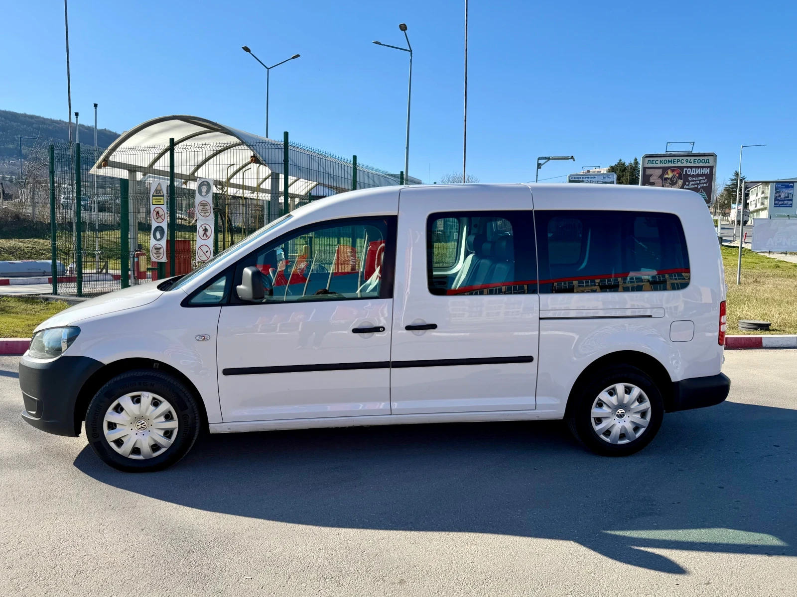 VW Caddy 1.6TDI 102k XXL N1 - изображение 2
