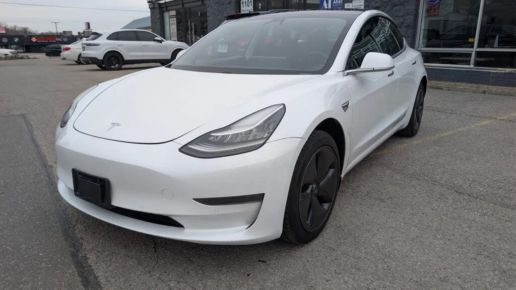 Tesla Model 3 Standard Range Plus* RWD* АвтоКредит* (ЦЕНА ДО БГ)