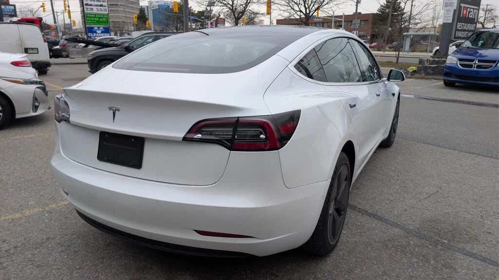 Tesla Model 3 Standard Range Plus* RWD* АвтоКредит* (ЦЕНА ДО БГ), снимка 5 - Автомобили и джипове - 54137725