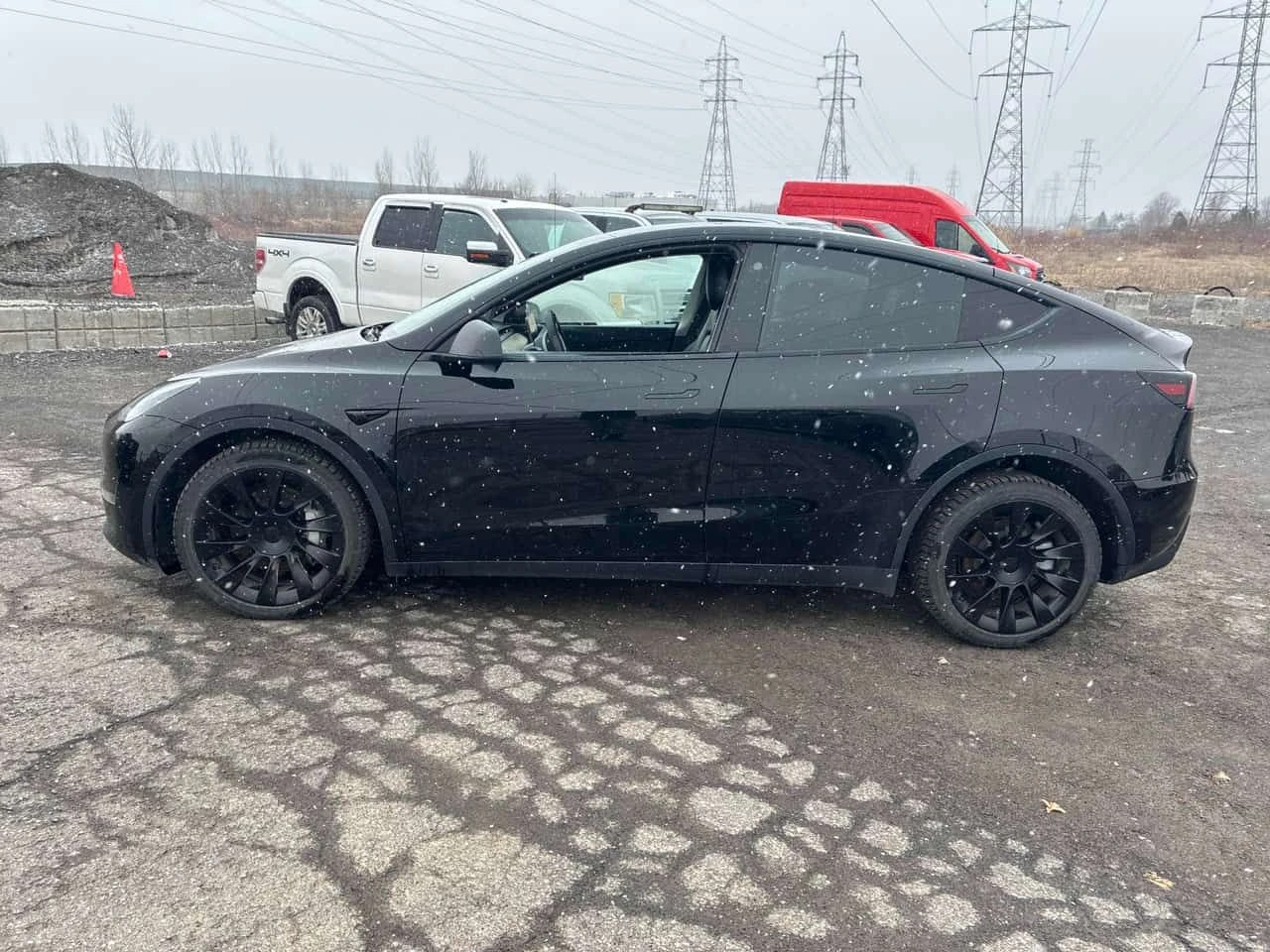 Tesla Model Y * Long Range * PANORAMA* ПОДГРЕВИ * CARFAX * , снимка 2 - Автомобили и джипове - 54137614