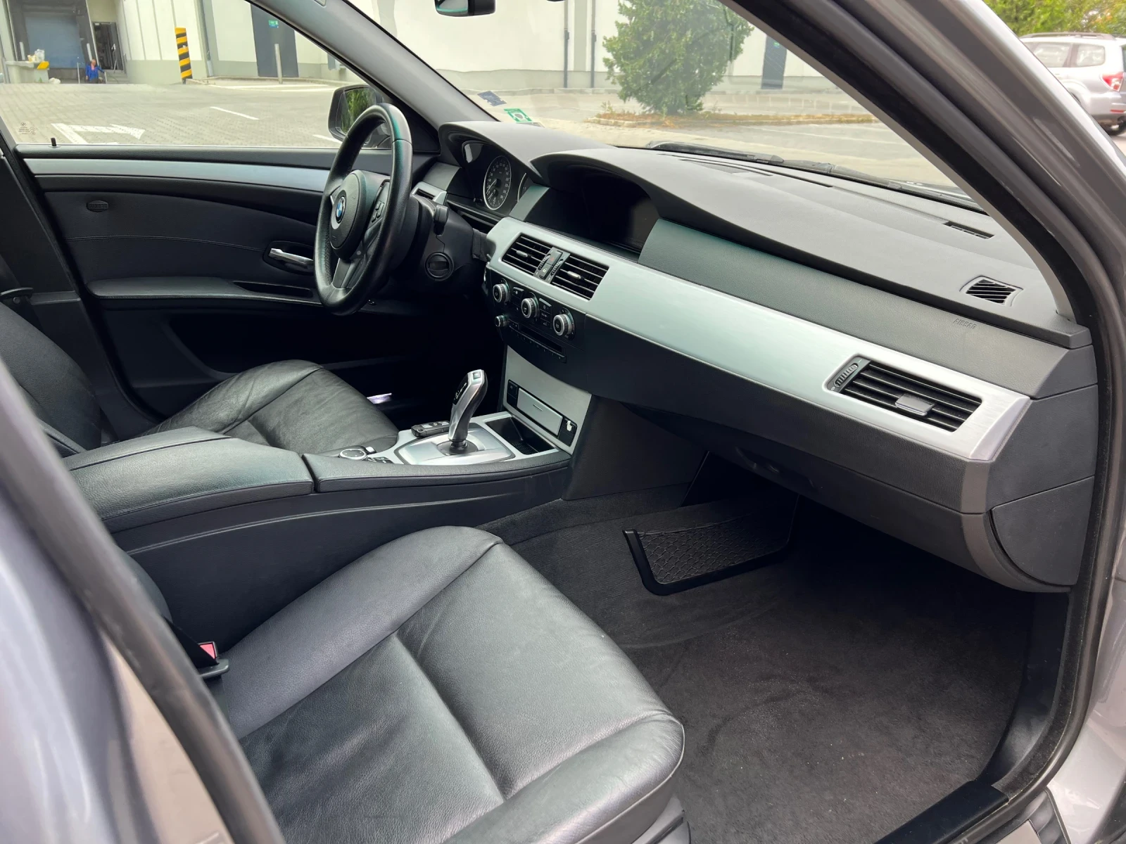 BMW 530 LCI 235 к.с. | 2009 | 230 000 км, снимка 10 - Автомобили и джипове - 54974295