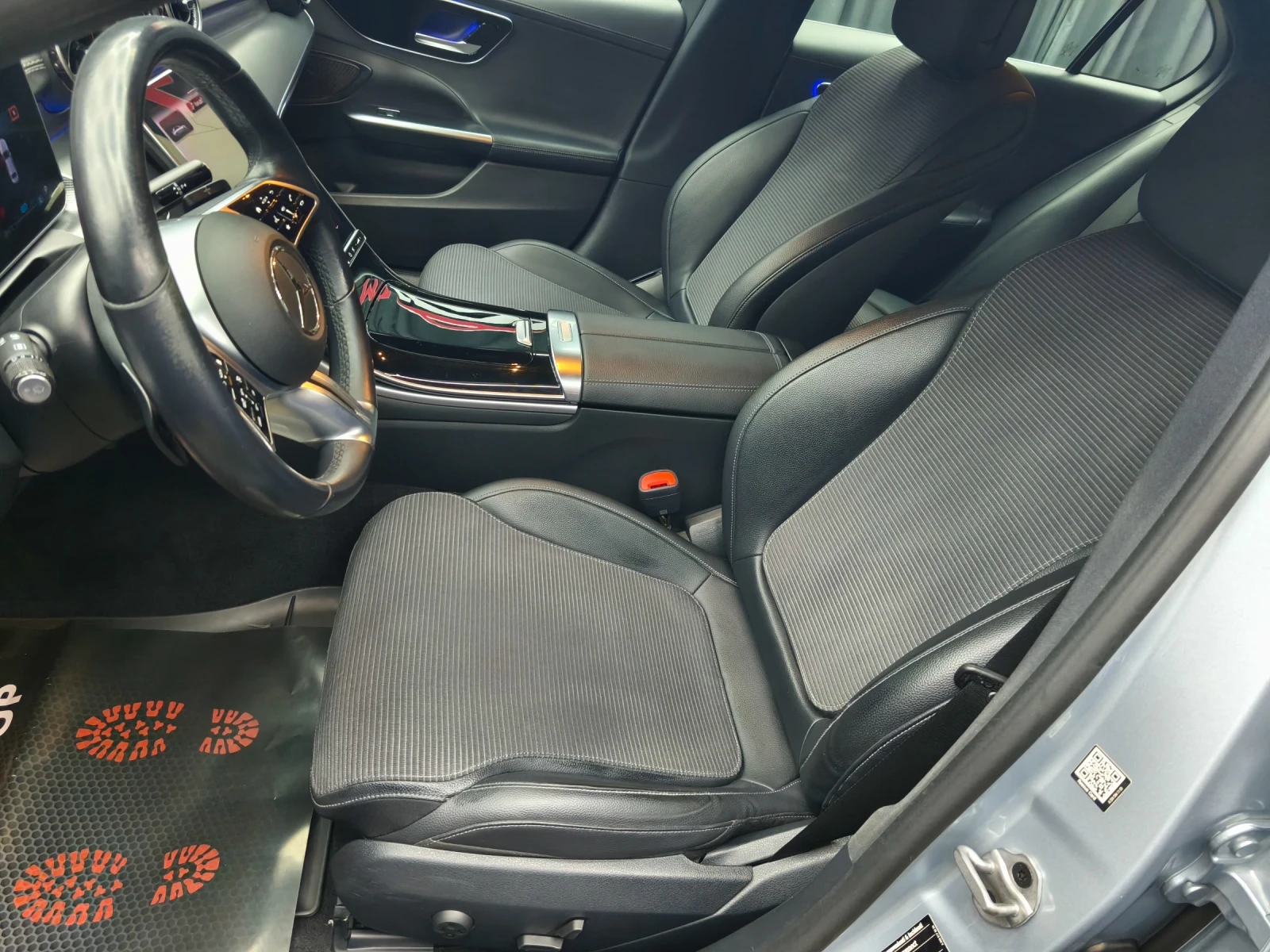 Mercedes-Benz C 220 2.0d 200k.c MildHybrid Automatic Euro6D, снимка 8 - Автомобили и джипове - 54974656