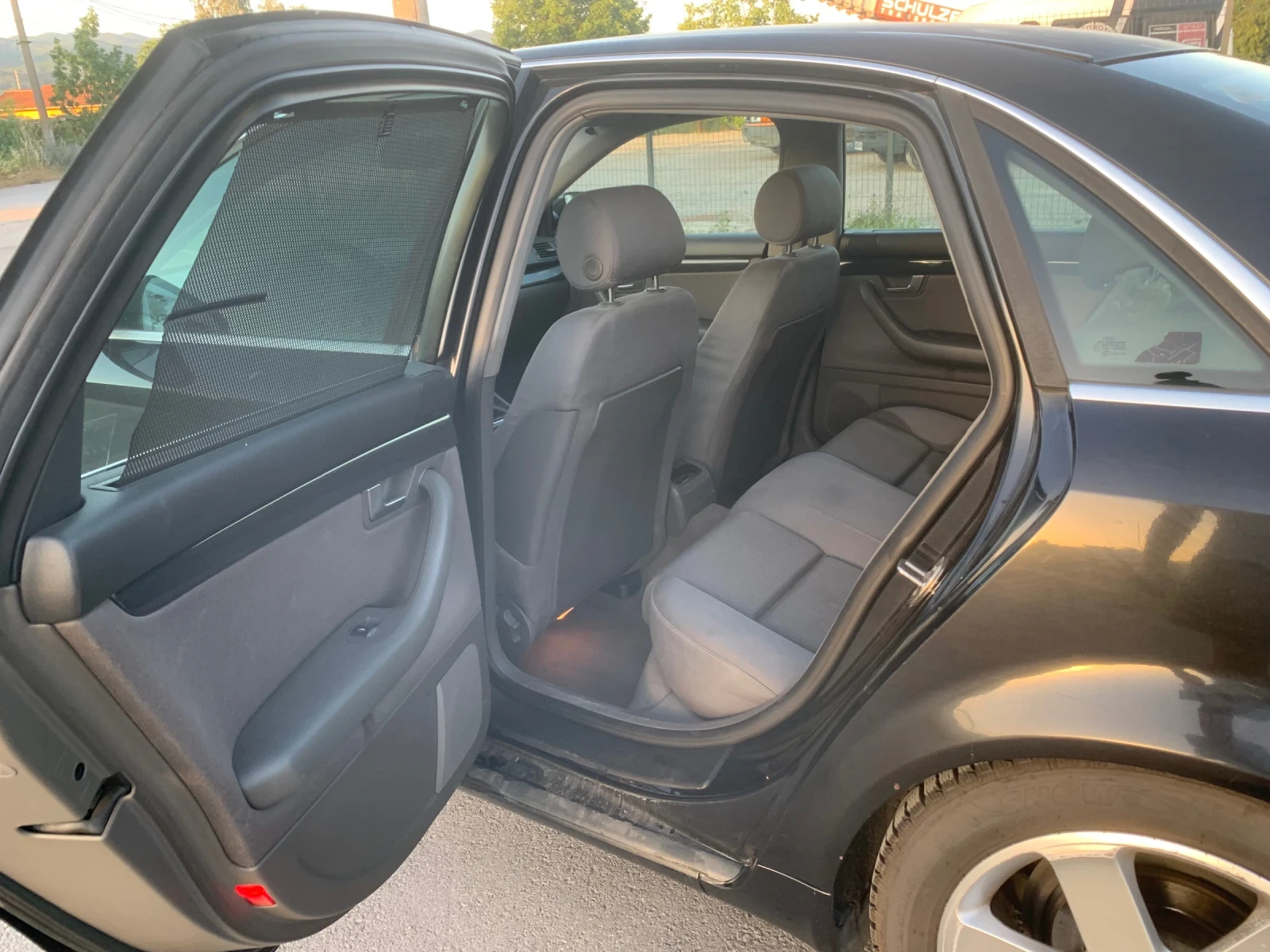 Audi A4 BEX-quattro 6скорости ГАЗ, снимка 9 - Автомобили и джипове - 55082467