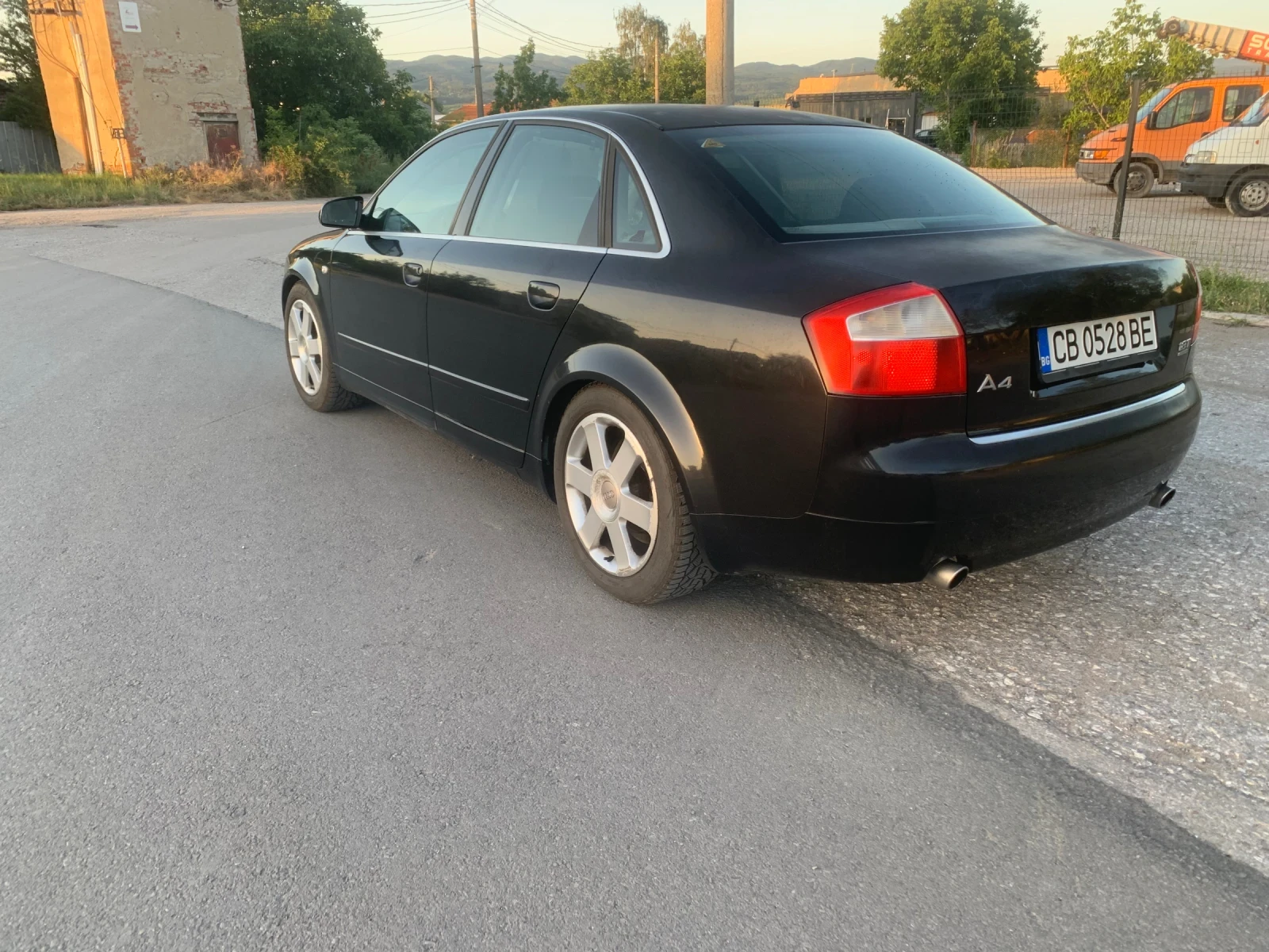 Audi A4 BEX-quattro 6скорости ГАЗ, снимка 6 - Автомобили и джипове - 55082467