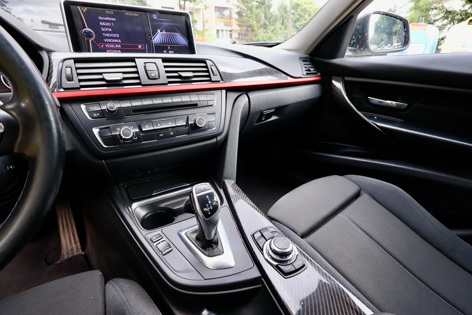 BMW 320, снимка 8 - Автомобили и джипове - 55607081