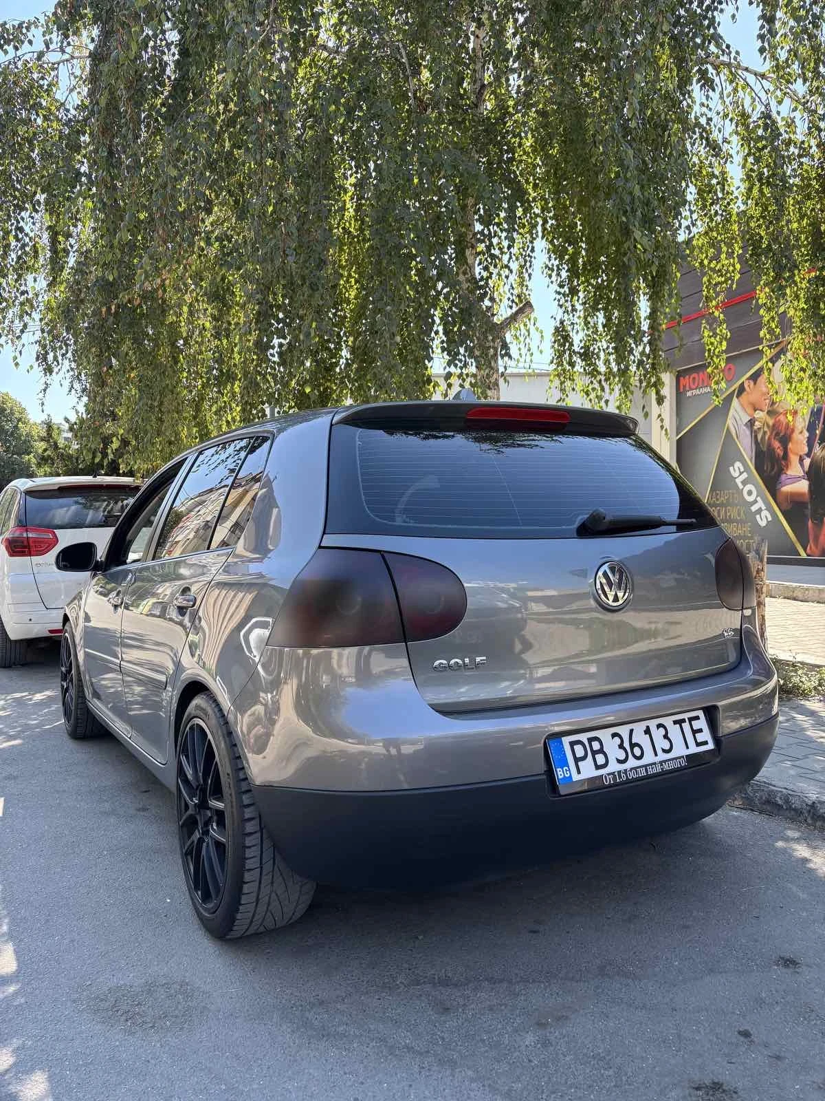 VW Golf, снимка 11 - Автомобили и джипове - 55857569
