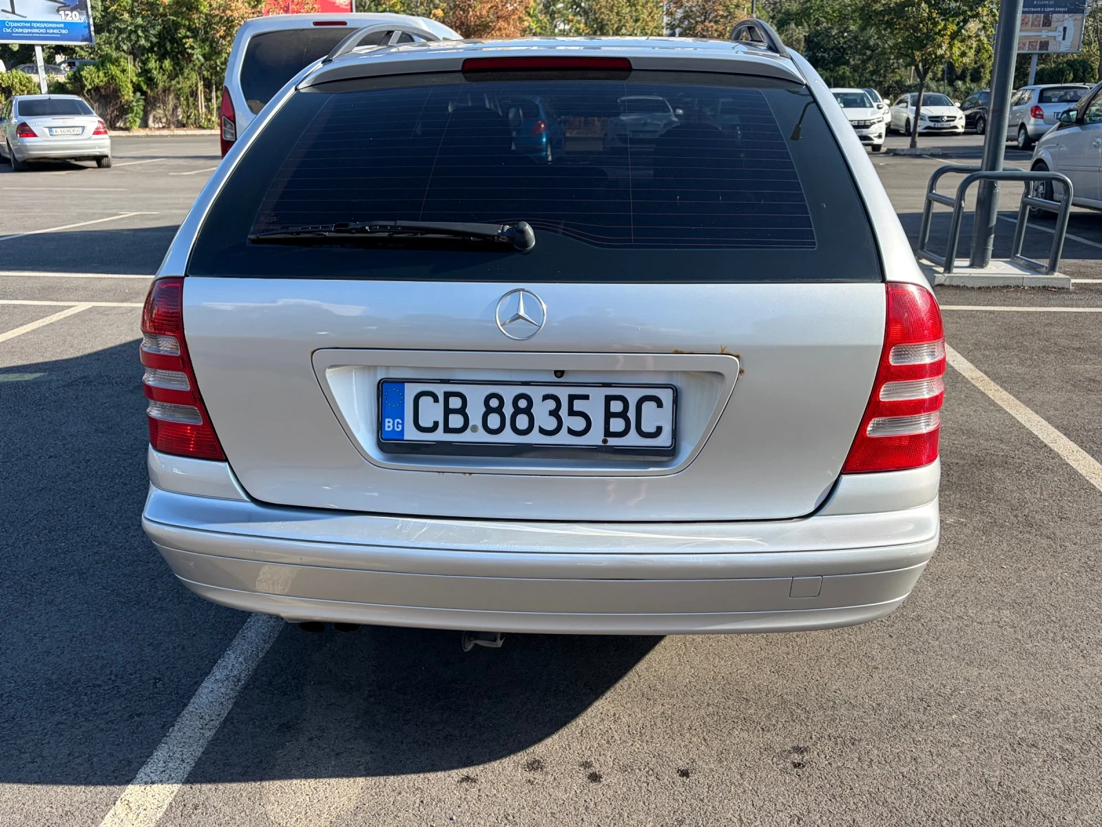 Mercedes-Benz C 180 компресор, снимка 4 - Автомобили и джипове - 55894444