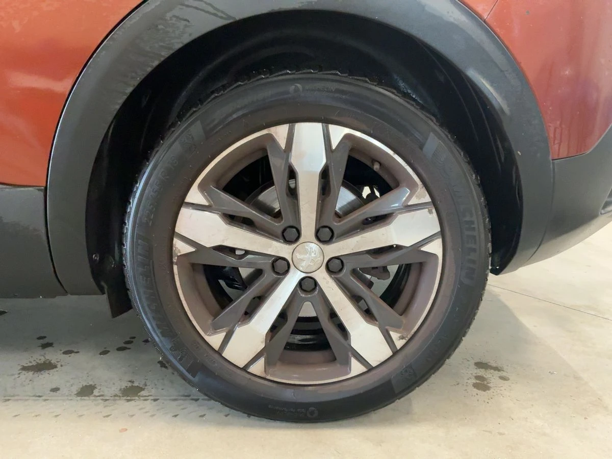 Peugeot 3008 1.6HPI* GT-LINE* 360-Kameri* PANORAMA* PAMET* , снимка 4 - Автомобили и джипове - 56632634