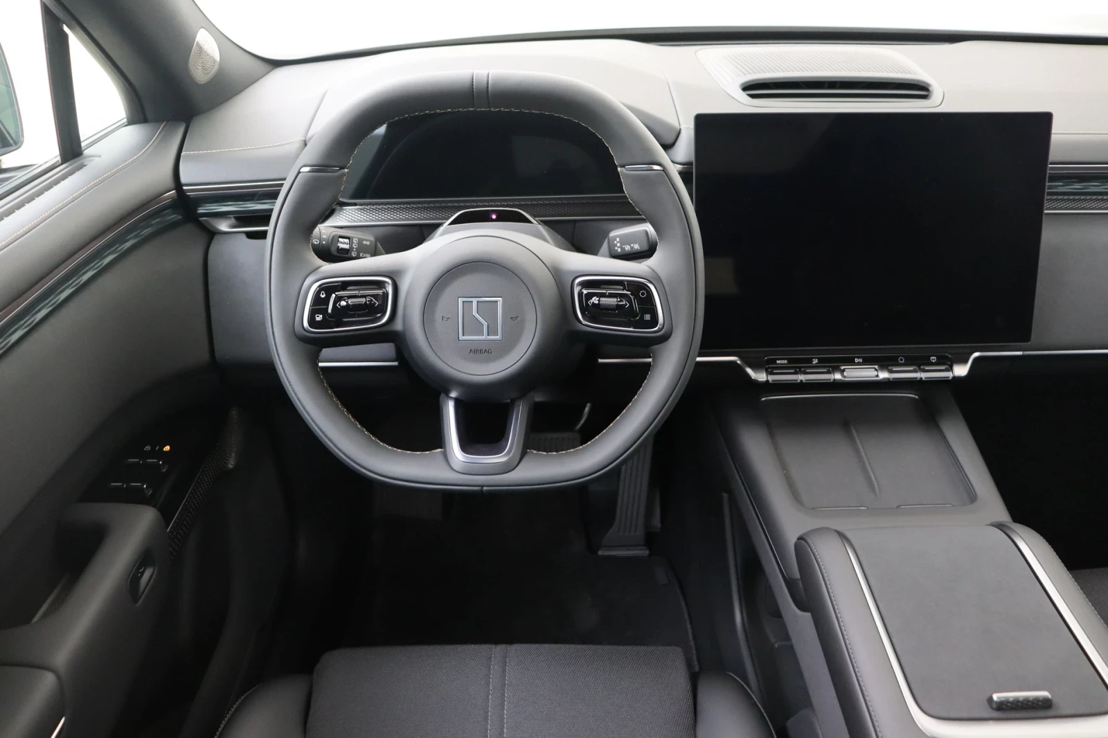 Zeekr 7X Long Range 72 kWh ����� ��� | Mobile.bg � ����������� 5
