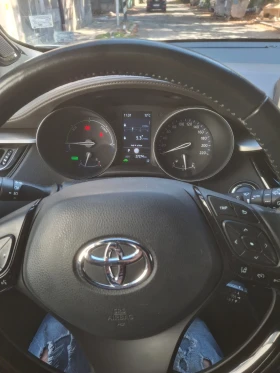 Toyota C-HR 1.8 Hybrid, снимка 12