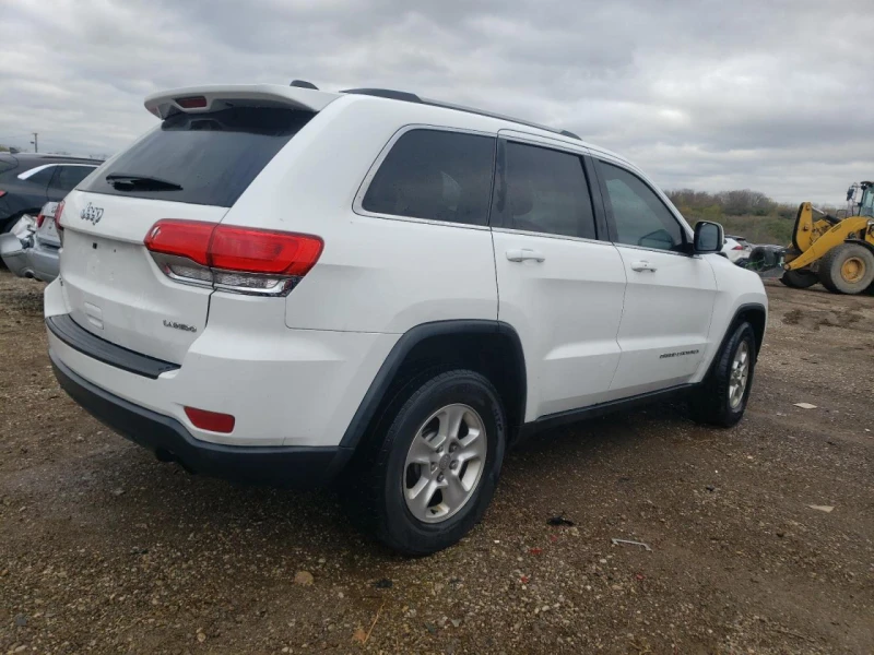 Jeep Grand cherokee LAREDO* Подгрев* Keyless* Камера, снимка 3 - Автомобили и джипове - 48226758